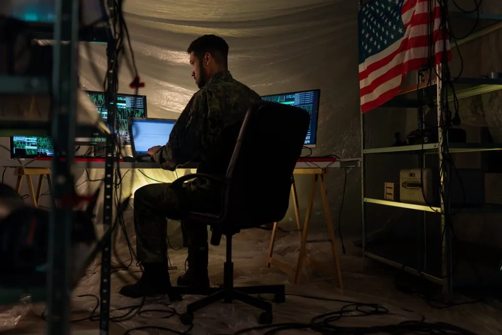 Découvrez le Dark Web et plongez dans l’univers fascinant des hackers et de l’IA débridée : une expérience incroyable !