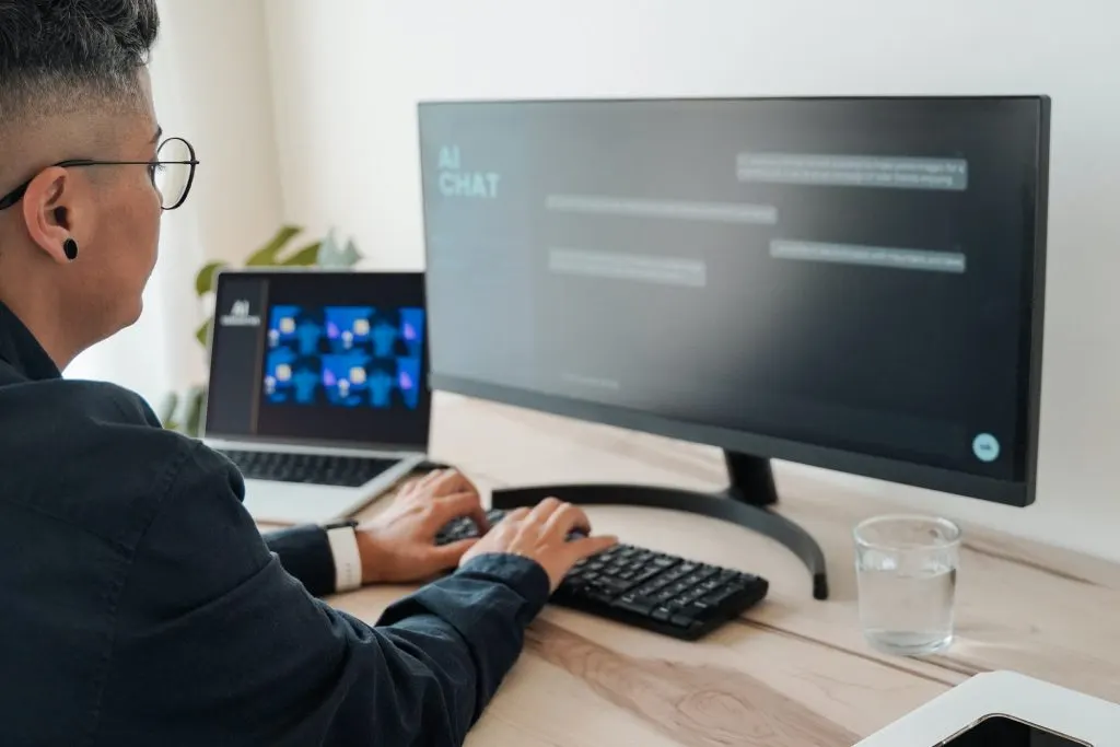 Outils IA copywriting rédaction SEO pour améliorer votre contenu – Waxoo.fr