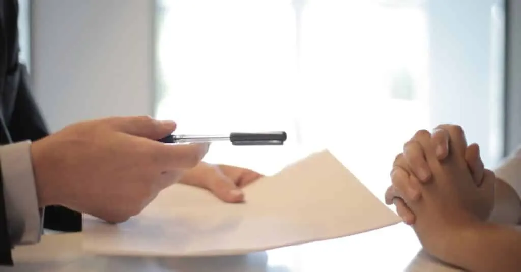 découvrez l'art d'investir avec nos conseils pratiques et stratégies efficaces pour maximiser votre rendement. apprenez à naviguer dans le monde des investissements, que ce soit en bourse, immobilier ou autres actifs, et bâtissez votre avenir financier.