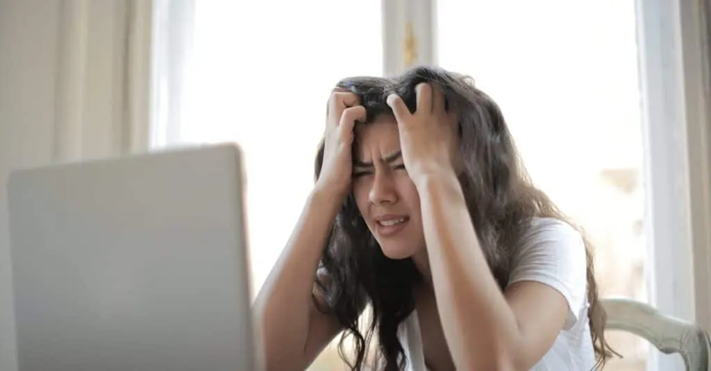 découvrez comment gérer la frustration au quotidien, identifier ses causes et apprendre des techniques efficaces pour la surmonter. libérez-vous du stress et retrouvez votre bien-être.