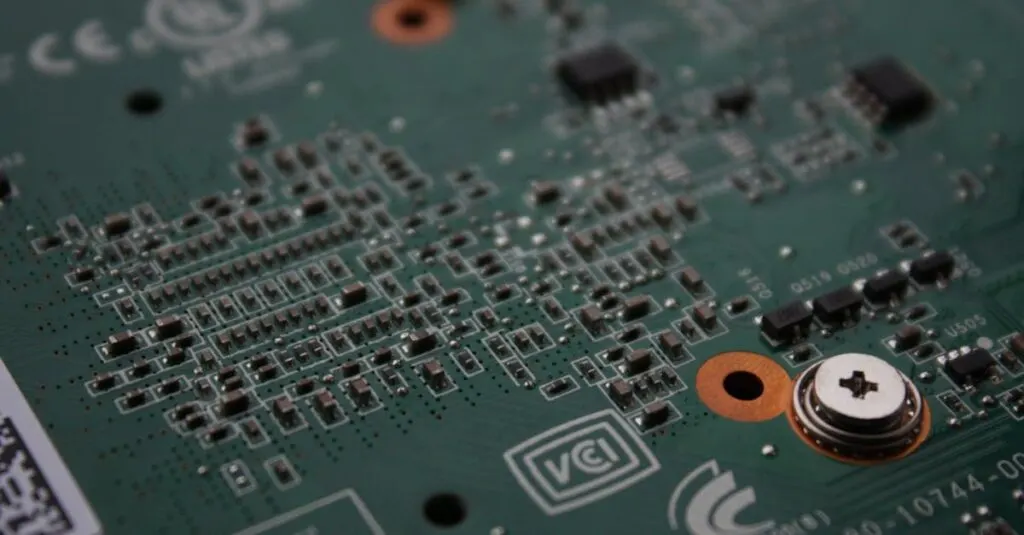 découvrez l'univers des semi-conducteurs, éléments clés de l'électronique moderne. apprenez leur rôle essentiel dans la fabrication de dispositifs, leur impact sur la technologie et les innovations qui façonnent l'avenir.