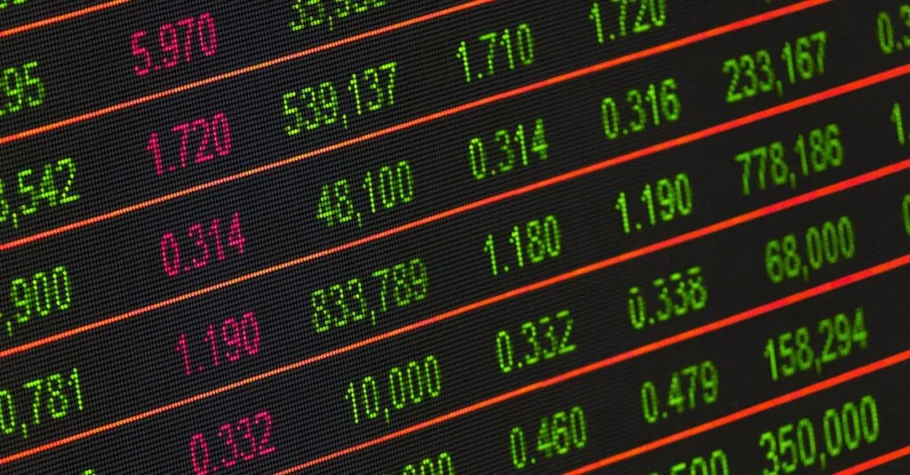 découvrez tout ce que vous devez savoir sur les stocks : définition, types, gestion et stratégies pour optimiser votre investissement. que vous soyez novice ou expert, trouvez des conseils pratiques pour naviguer dans le monde des actions et prendre des décisions éclairées.