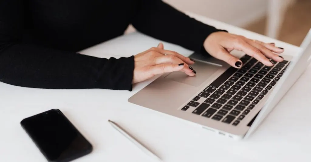 découvrez les meilleures opportunités de carrière dans le secteur de la technologie. trouvez des emplois tech passionnants qui correspondent à vos compétences et à vos aspirations professionnelles. rejoignez un domaine en pleine expansion et façonnez l'avenir avec des innovations numériques.