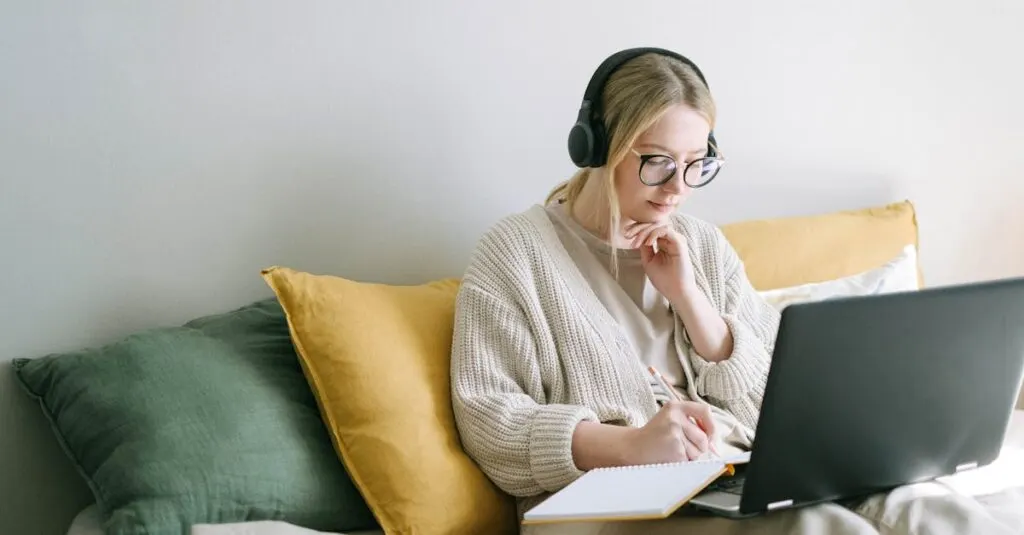 découvrez le monde fascinant des journalistes, ces acteurs essentiels de l'information qui, grâce à leur ingéniosité et leur passion, nous tiennent informés. explorez leurs défis quotidiens, leurs méthodes de travail et l'impact de leur métier sur la société.