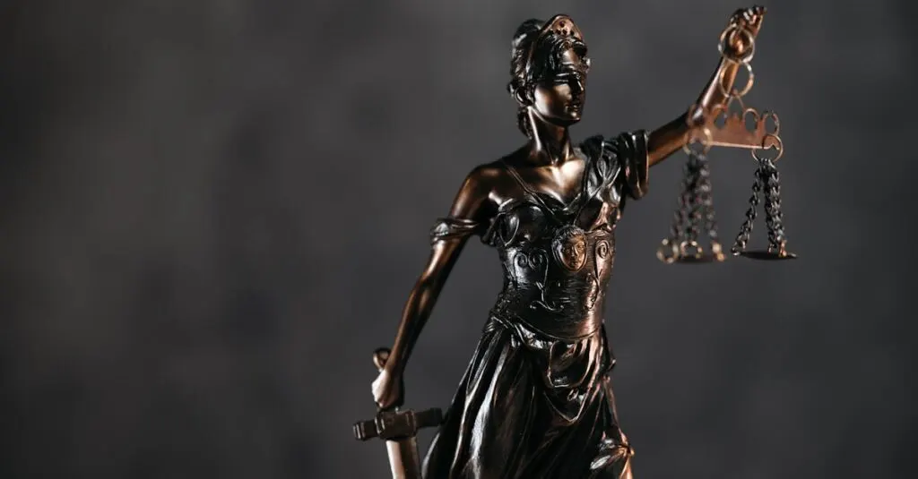 découvrez tout ce que vous devez savoir sur les poursuites judiciaires : processus, types de cas, conseils pratiques et implications légales. informez-vous sur vos droits et comment naviguer dans le système juridique.