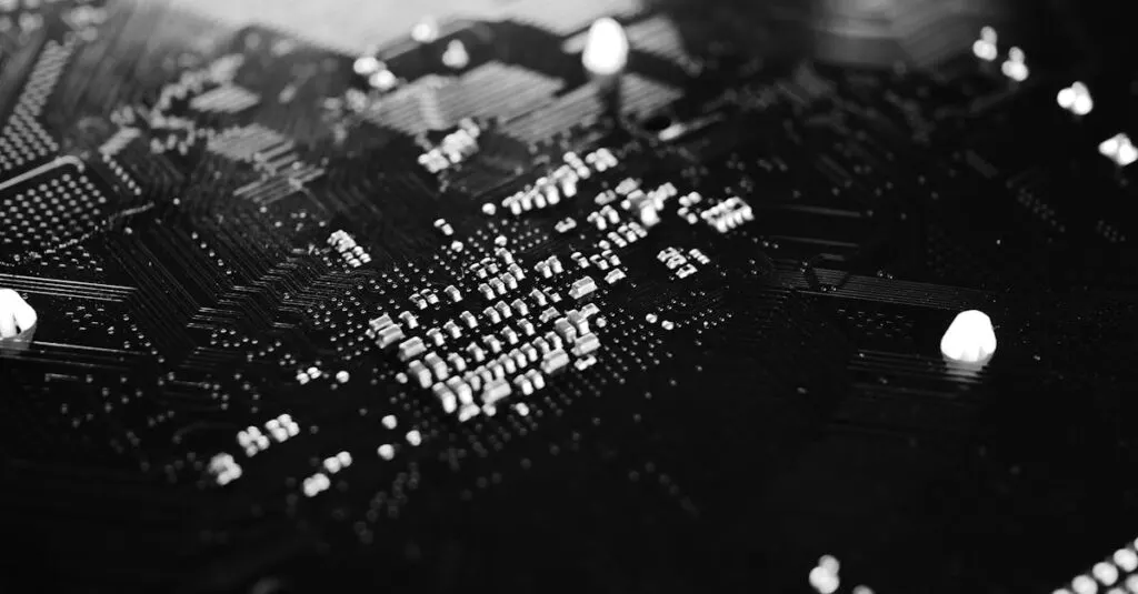 découvrez le monde fascinant des semi-conducteurs, des composants essentiels à l'électronique moderne. explorez leur rôle dans les technologies innovantes, des ordinateurs aux smartphones, et apprenez comment ils transforment notre quotidien.