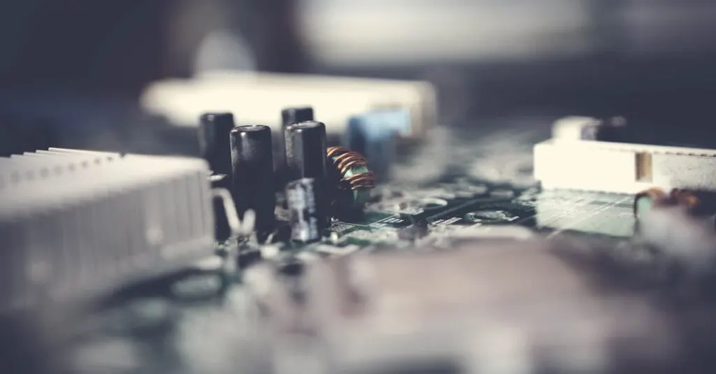 découvrez tout sur les semiconducteurs : leur fonctionnement, leurs applications innovantes en électronique et leur rôle clé dans l'industrie technologique moderne.