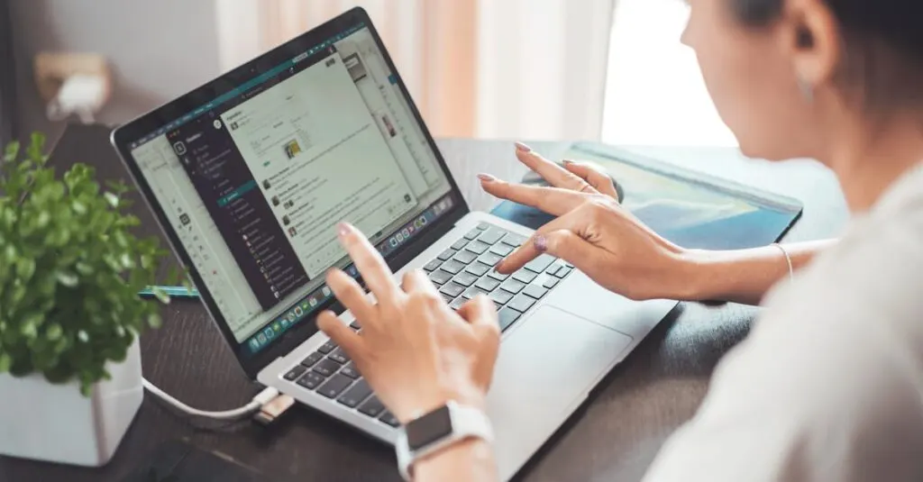 découvrez comment l'intelligence artificielle transforme la recherche d'emploi, optimise le recrutement et influence les opportunités professionnelles. explorez les avantages et défis de l'ia pour les candidats et les employeurs.