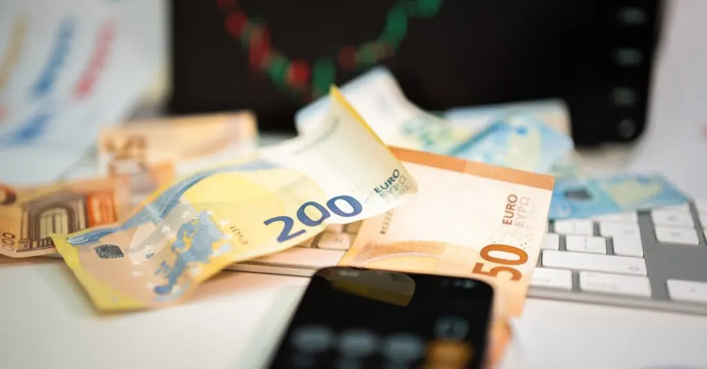 découvrez tout ce qu'il faut savoir sur la faillite : définition, procédures, conséquences et conseils pour gérer une situation de surendettement et retrouver une stabilité financière.