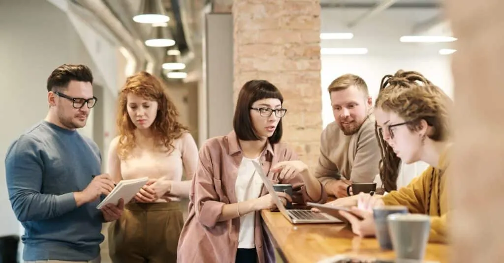 découvrez les clés du leadership dans les startups d'ia pour innover, diriger efficacement et transformer l'avenir technologique.