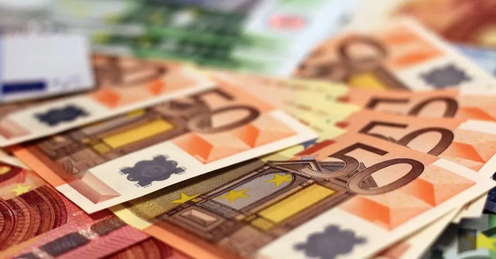 découvrez les meilleures stratégies d'investissement pour faire fructifier votre capital en toute sécurité et optimiser vos rendements à long terme.