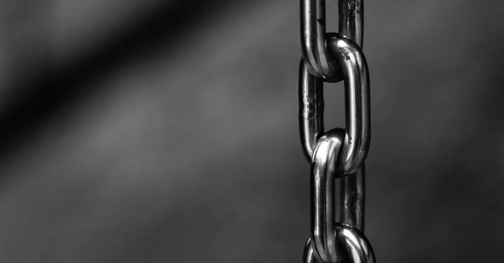 découvrez comment développer la résilience pour surmonter les épreuves, renforcer votre bien-être mental et avancer avec confiance dans la vie.