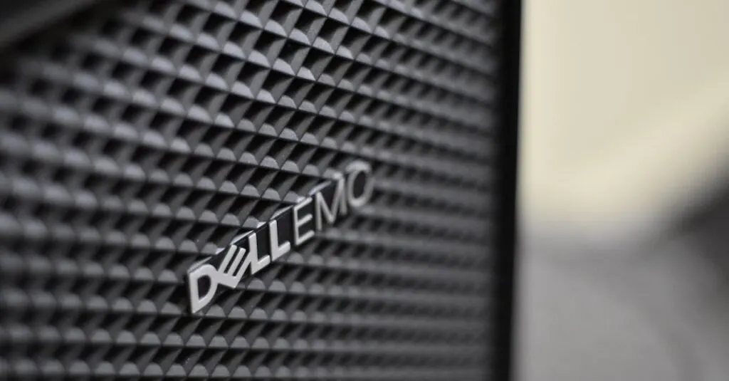 découvrez le partenariat entre dell et nvidia dans le domaine des puces d'intelligence artificielle, une collaboration innovante visant à révolutionner les technologies ia.