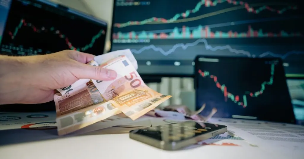 découvrez tout ce qu'il faut savoir sur les introductions en bourse (ipo) : définition, processus, avantages et risques pour les investisseurs.
