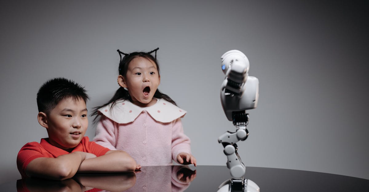 découvrez comment l'intelligence artificielle transforme l'éducation, en offrant des outils personnalisés pour l'apprentissage, améliorant l'engagement des élèves et facilitant la gestion des établissements scolaires.