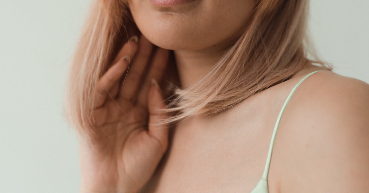 découvrez tout sur l'œsophagite à éosinophiles, une maladie inflammatoire chronique de l'œsophage, ses causes, symptômes et options de traitement.