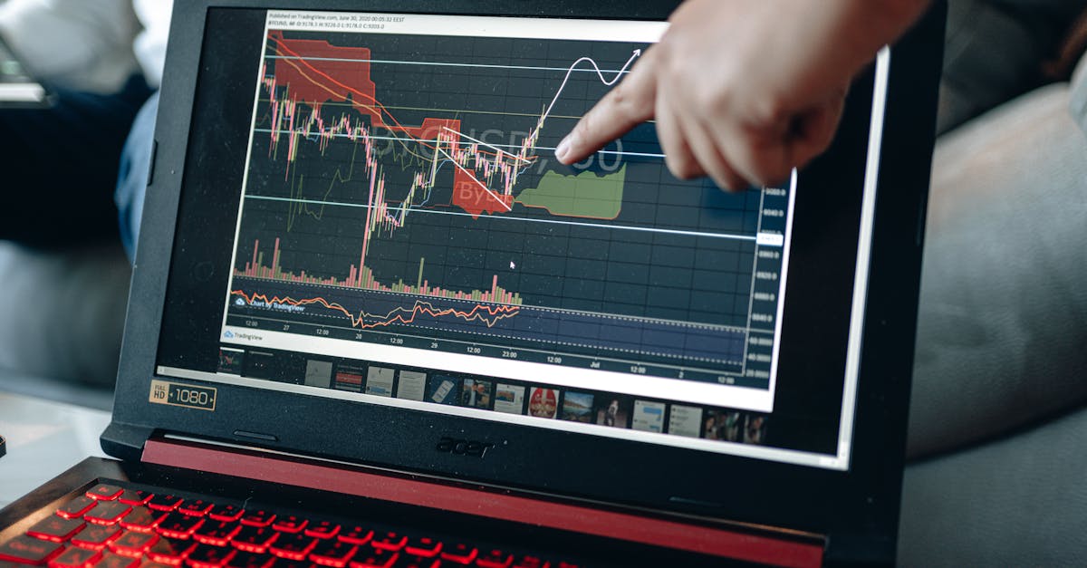 découvrez les actions incontournables du secteur des logiciels à ne pas manquer pour dynamiser votre portefeuille d'investissement.