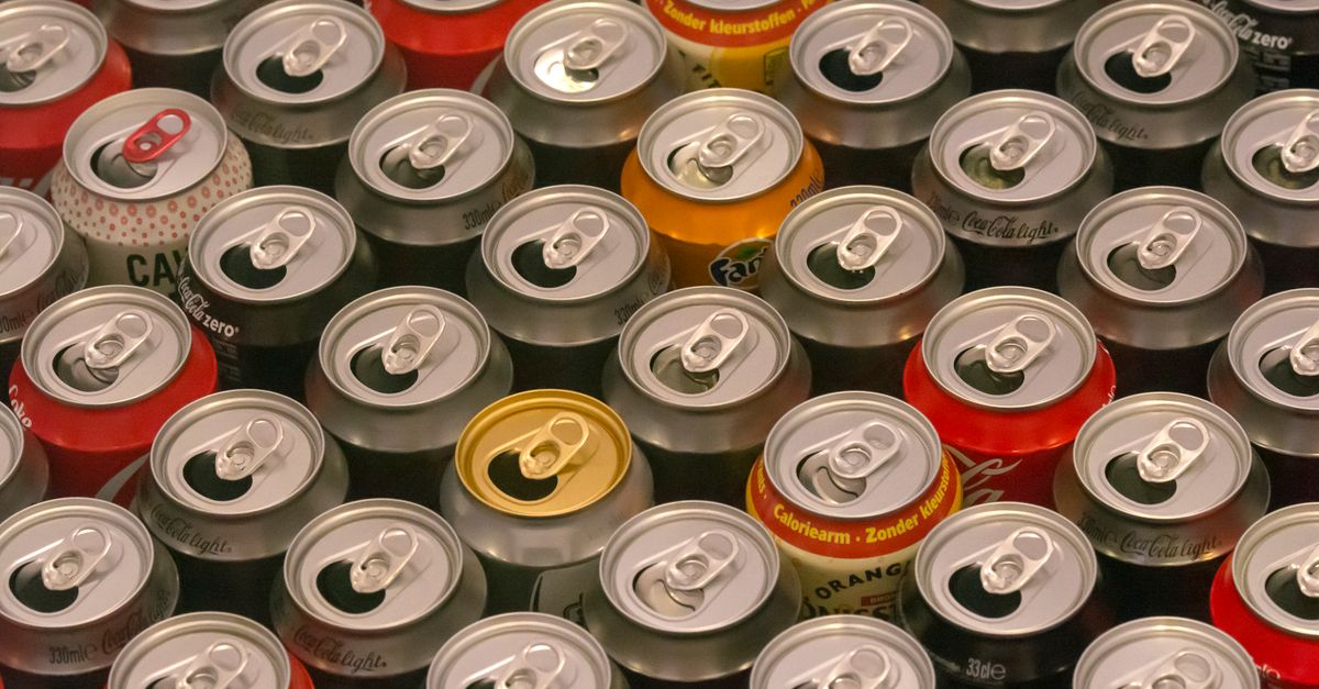 découvrez diet coke, la boisson légère et rafraîchissante, sans sucre et avec un goût unique pour accompagner tous vos moments.