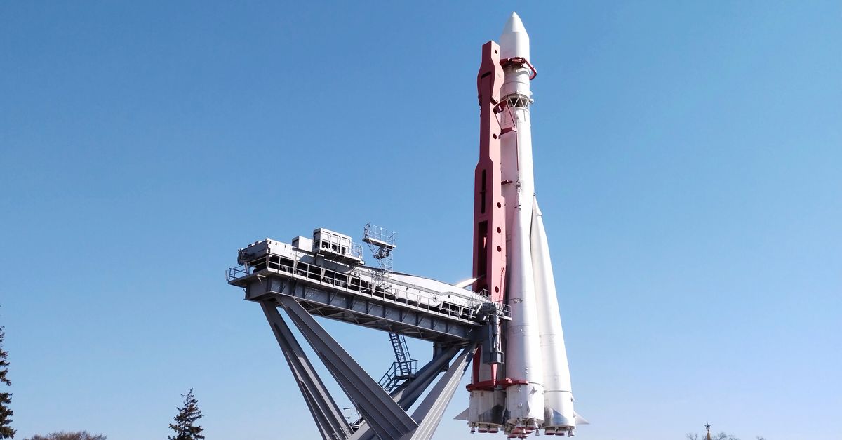 découvrez les détails du contrat de défense attribué à spacex, ses implications stratégiques et les technologies innovantes développées pour renforcer la sécurité nationale.