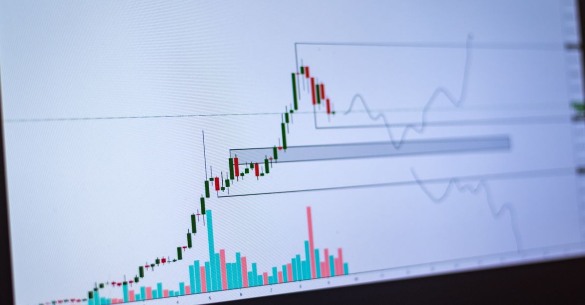 découvrez les raisons derrière la baisse du cours de l'action spacex et son impact sur les investisseurs.